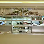 Ξενοδοχείο Zuni Restaurant & Boutique