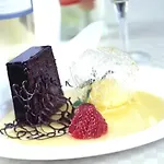 Zuni Restaurant & Boutique 3* Κίλκενι