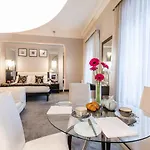 호텔 Zuni Restaurant & Boutique