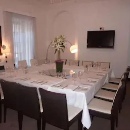 Zuni Restaurant & Boutique Kilkenny