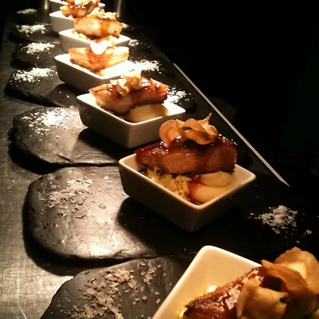 Zuni Restaurant & Boutique 3*