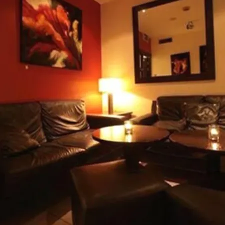 Hotel Zuni Restaurant & Boutique