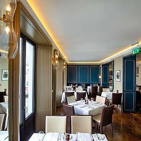 Zuni Restaurant & Boutique