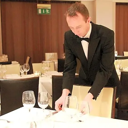 Zuni Restaurant & Boutique Hotel