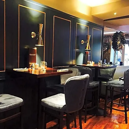Hotel Zuni Restaurant & Boutique 3*