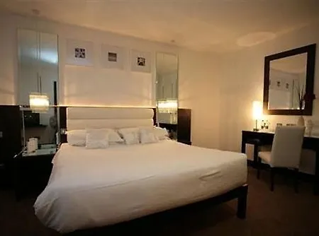 ホテル Zuni Restaurant & Boutique キルケニー