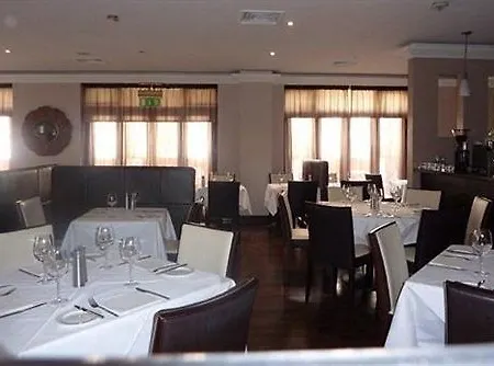 Zuni Restaurant & Boutique 3*