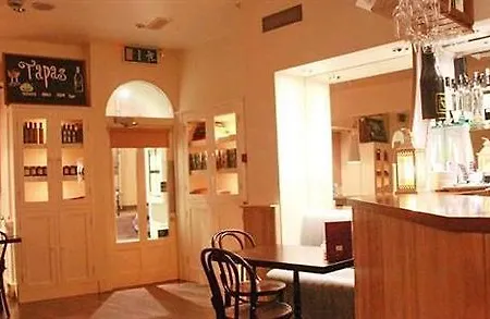 Zuni Restaurant & Boutique 3* Kilkenny