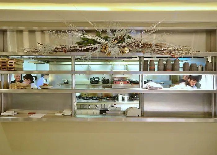 Otel Zuni Restaurant & Boutique