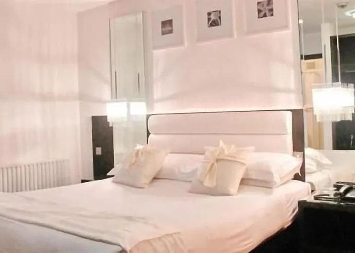 Zuni Restaurant & Boutique 3* Kilkenny