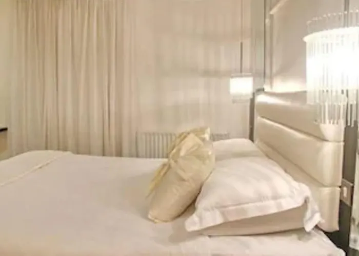 Hotel Zuni Restaurant & Boutique Kilkenny