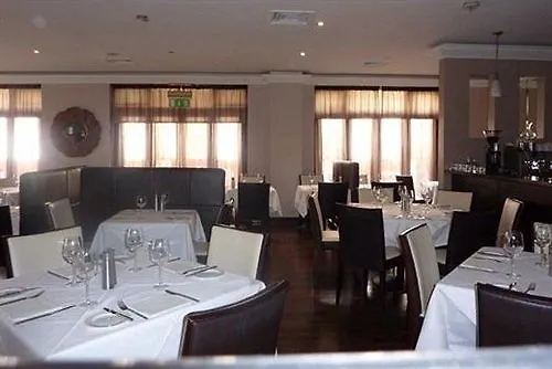 Zuni Restaurant & Boutique 3*